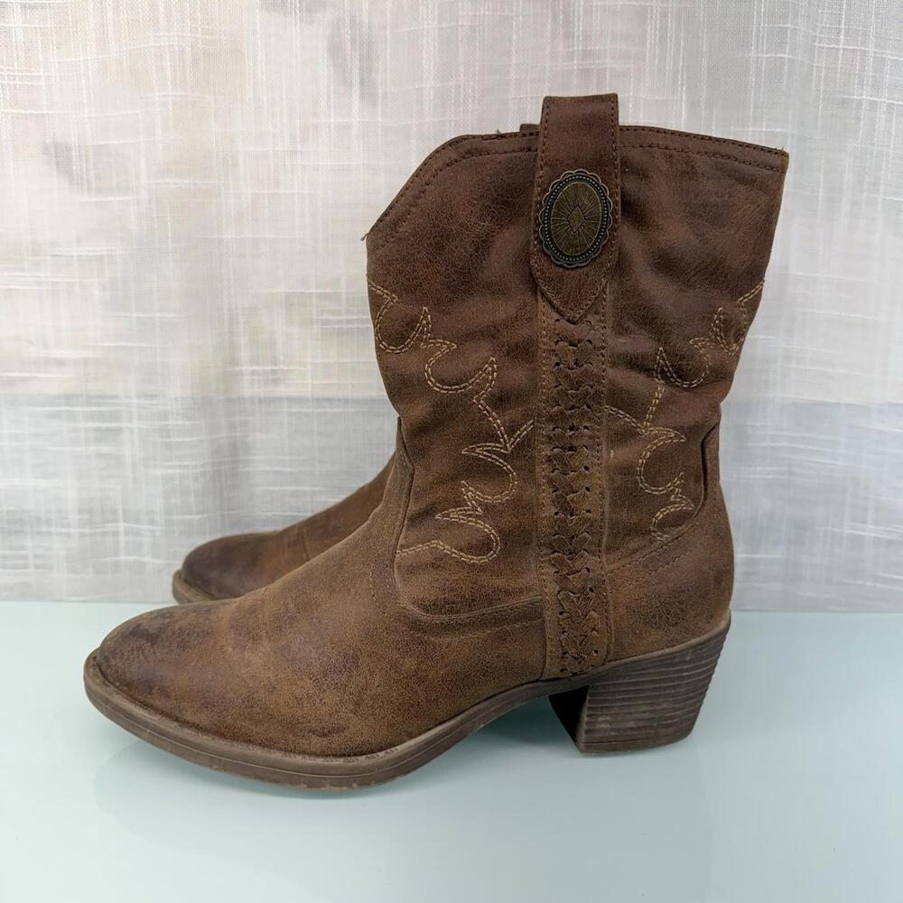 Maurices Brown Western Ankle Boots Women 6 Boho Cowgirl Festival Stacked Heel